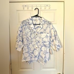 Billabong Women’s floral top NWT Large
